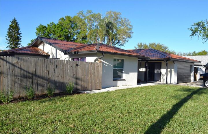 Property Photo:  12931 82nd Avenue N  FL 33776 