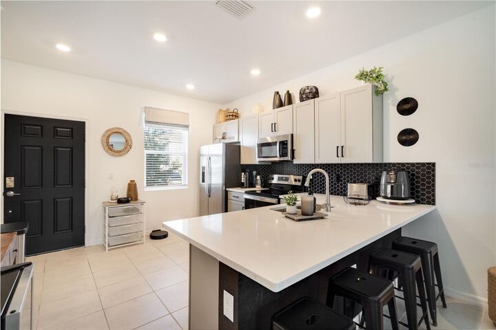 Property Photo:  8829 Daybreak Street  FL 34241 