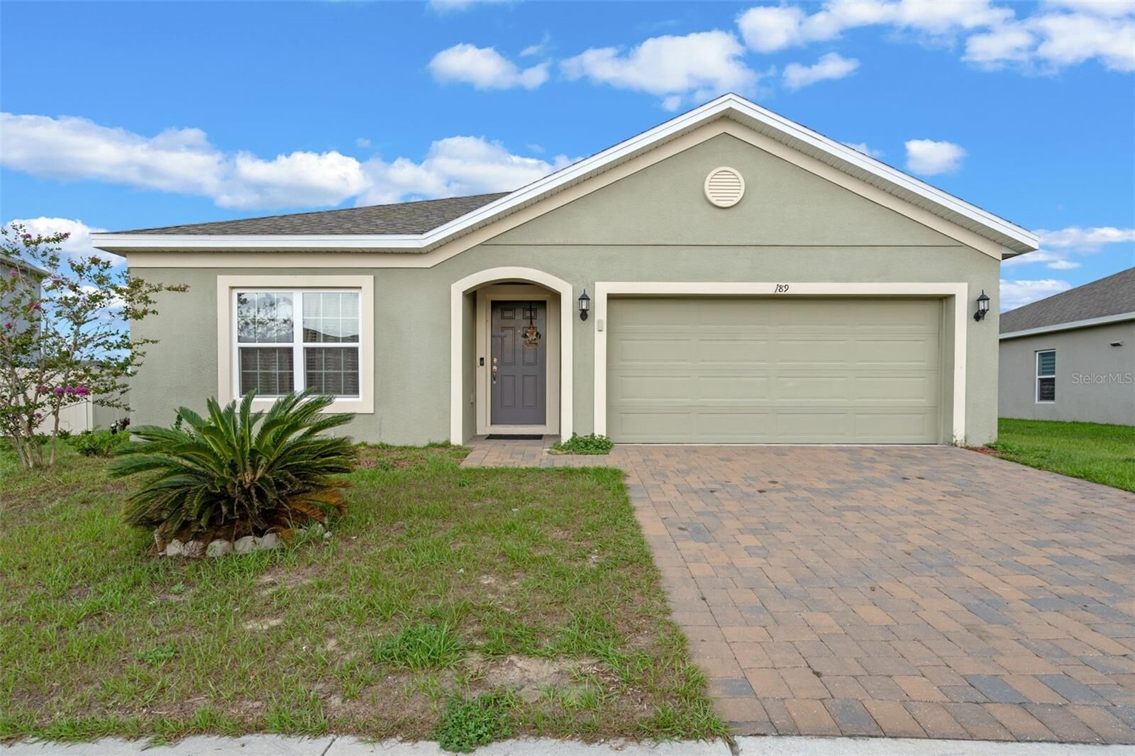 Property Photo:  189 Luxmore Road  FL 34736 