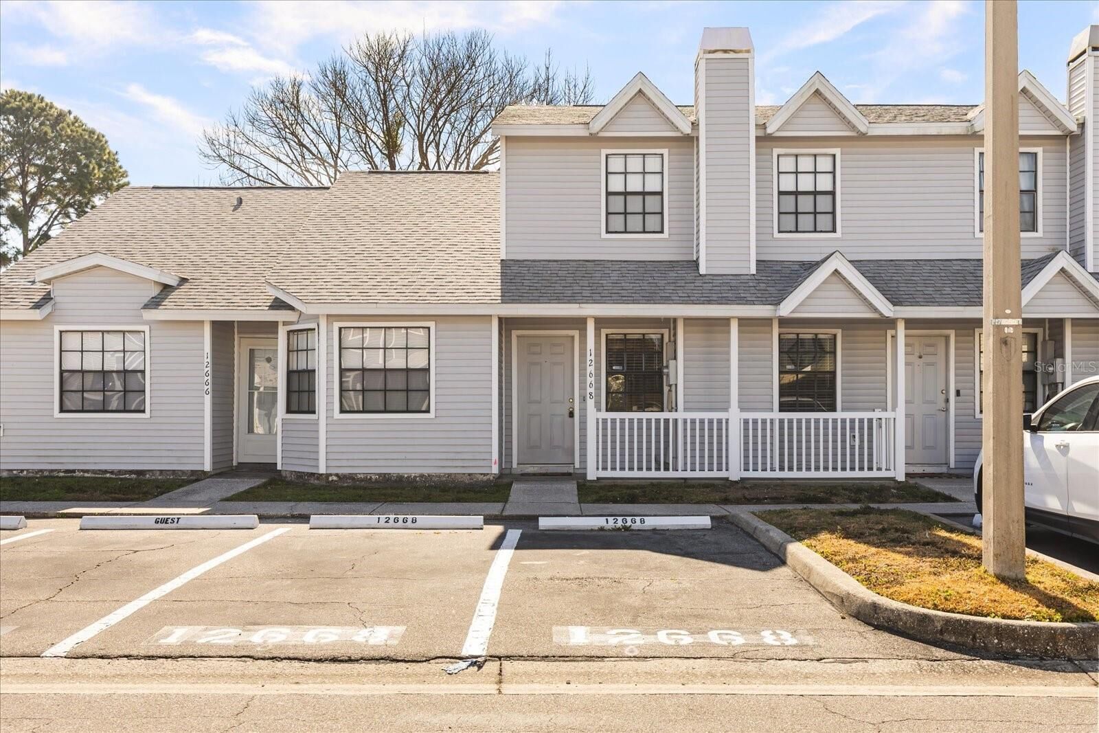 Property Photo:  12668 Castle Hill Drive  FL 33624 