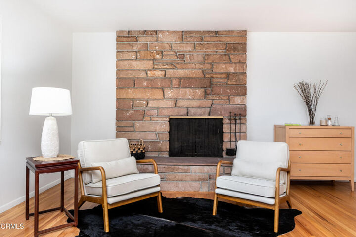 Property Photo: 1305 Solita Road CA 91103