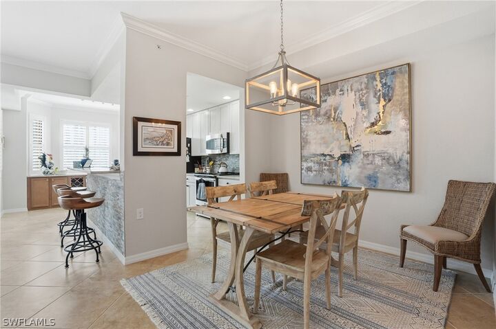 Property Photo: 9715 Acqua Court 113 FL 34113