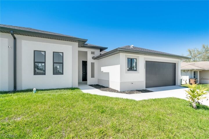 Property Photo:  4725/4727 27th Street SW 4727  FL 33973 