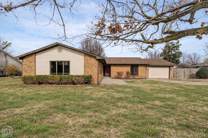 Property Photo:  208 Ada  AR 72472 