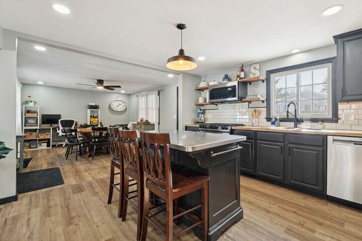 Property Photo:  130 Westwood Drive  NH 03062 