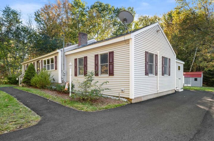 Property Photo:  46 Beech Hill Road  NH 03833 