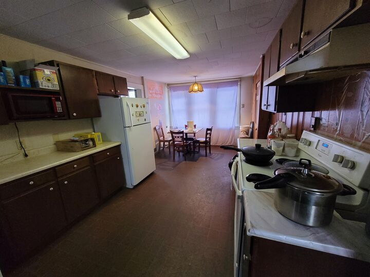 Property Photo:  4 Tulip Street  VT 05851 