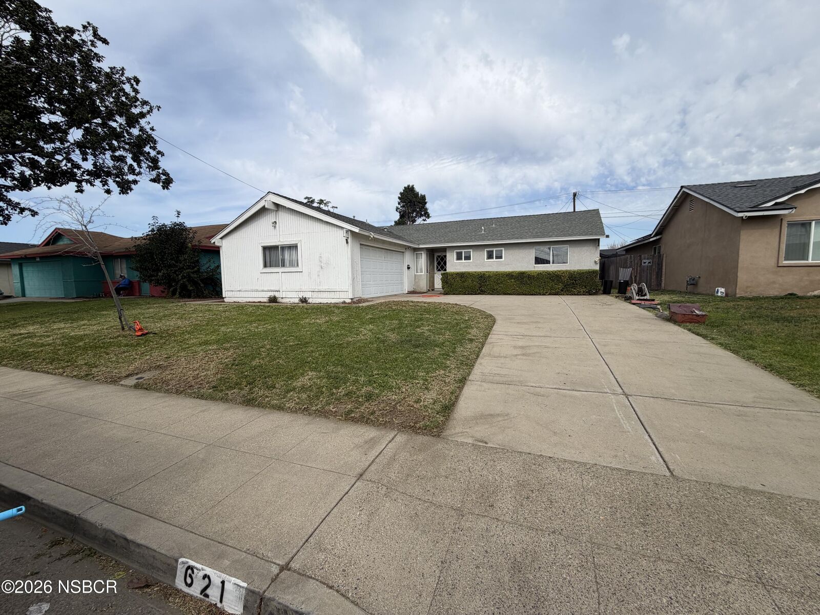 Property Photo:  621 E Cox Lane  CA 93454 