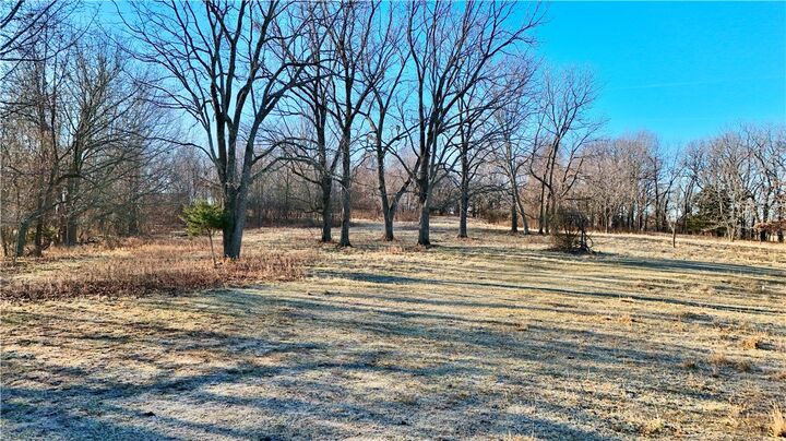 Property Photo:  1424 Cottonwood Road  AR 72601 