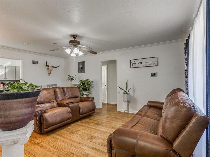 Property Photo:  2605 SW 49th Street  OK 73119 