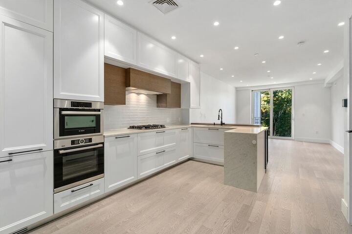 Property Photo:  69 Walnut Street 2  MA 02445 