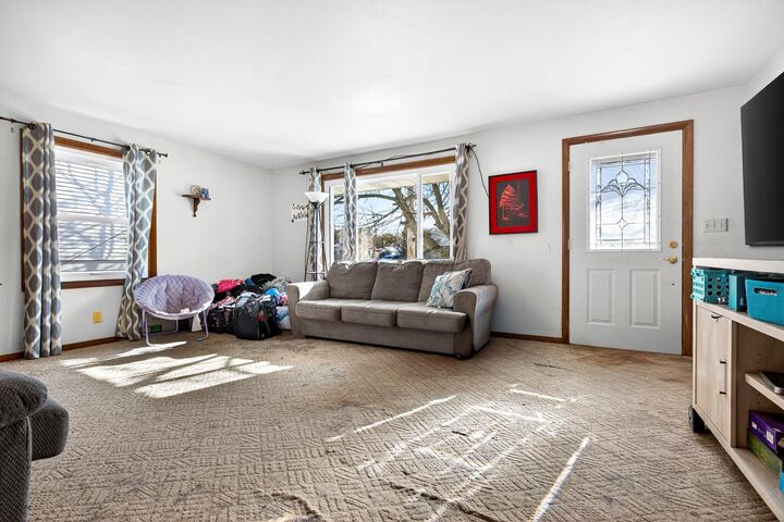 Property Photo:  516 W 10th Street  WI 54130-2610 