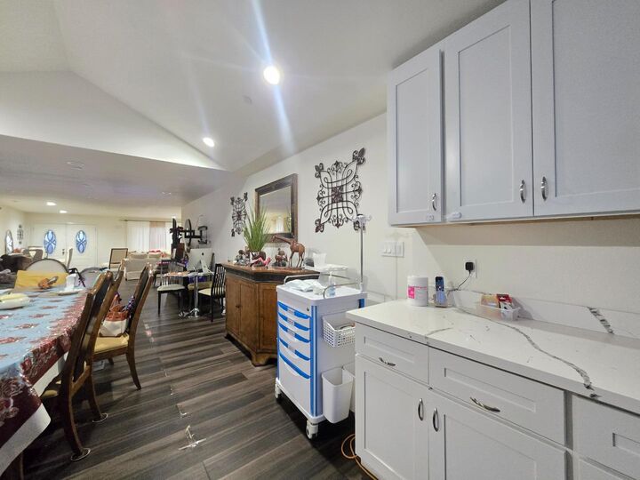 Property Photo:  11 Lindbergh Street  CA 94401 