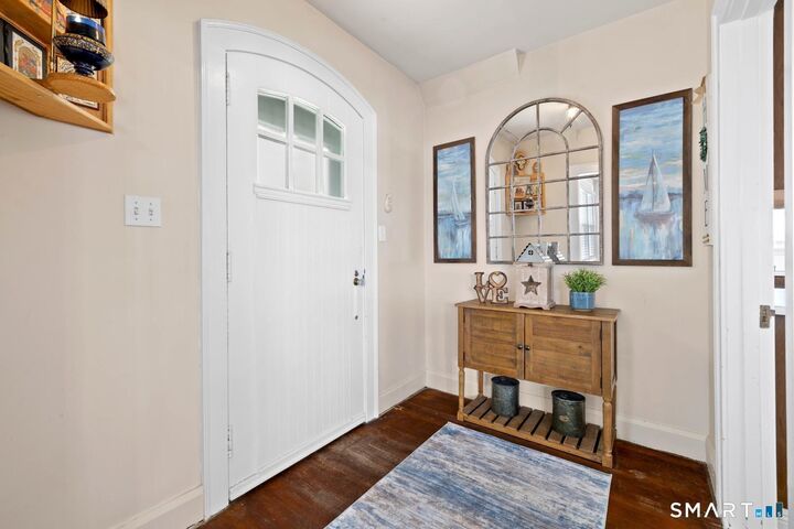 Property Photo:  104 Knollwood Drive  CT 06475 