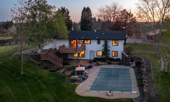 Property Photo:  10409 E Palouse Hwy  WA 99036 