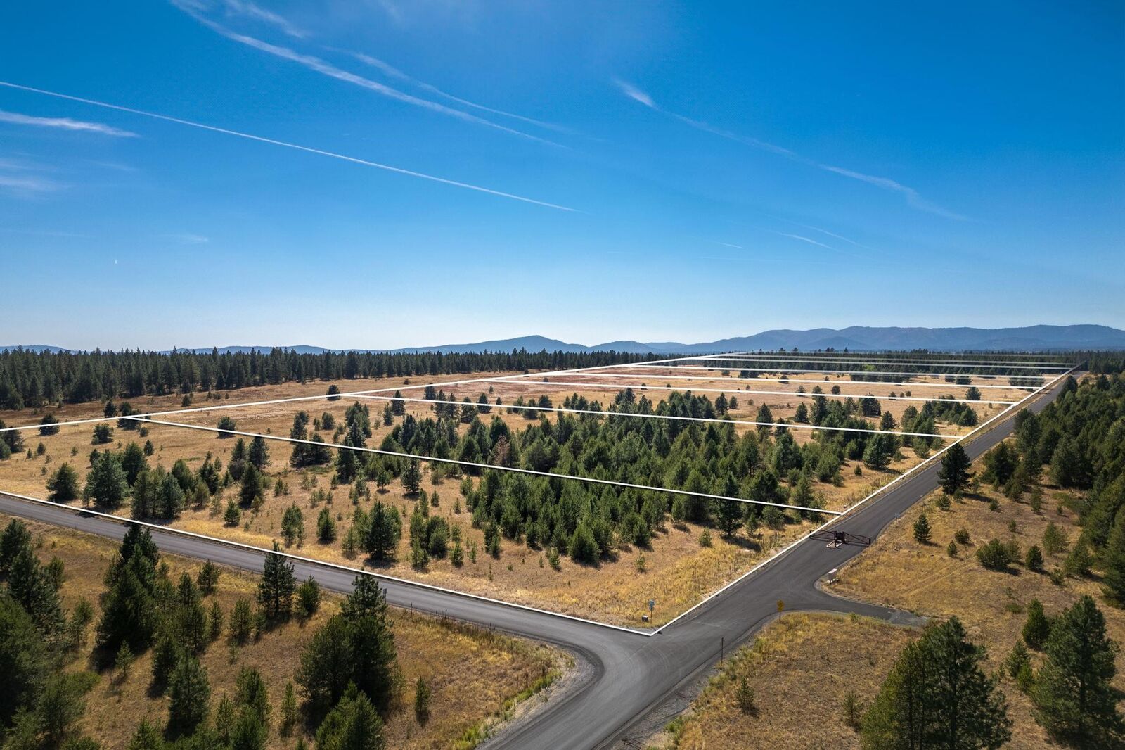 Property Photo:  Nka W Slaton Ln Lot 30  WA 99006 