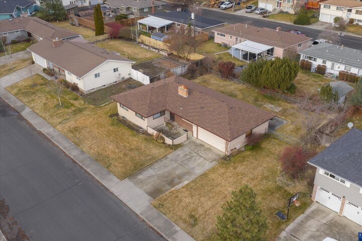 Property Photo:  7120 N Audubon Dr  WA 99208-4517 