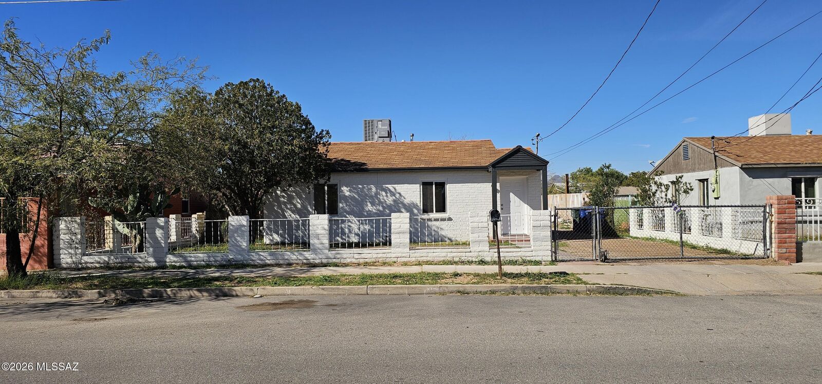 Property Photo: 3520 S Lundy Avenue AZ 85713