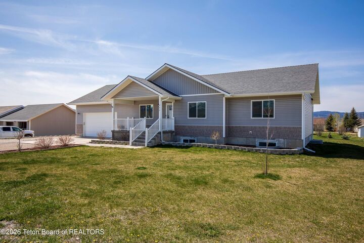 Property Photo:  242 Holly Dr  WY 83127 