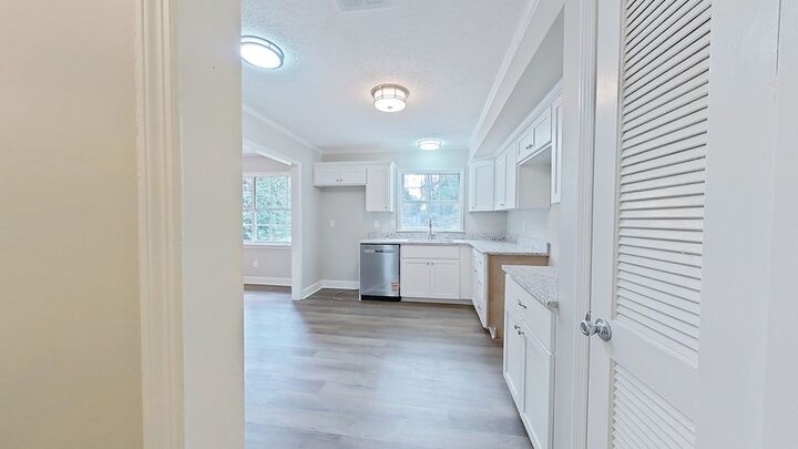 Property Photo:  1012 Remington Ave  GA 31792 