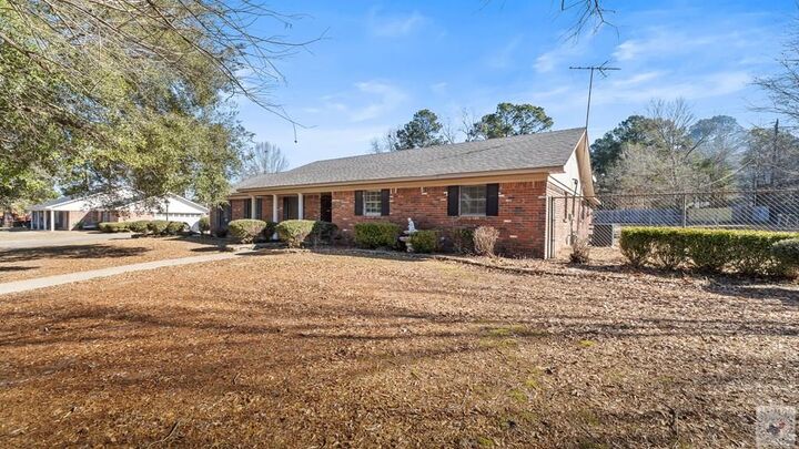 Property Photo:  210 Tejas Trl  TX 75551 