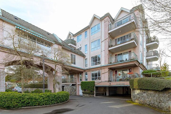 Property Photo: 3133 Tillicum Rd #102 BC V9A 2B4