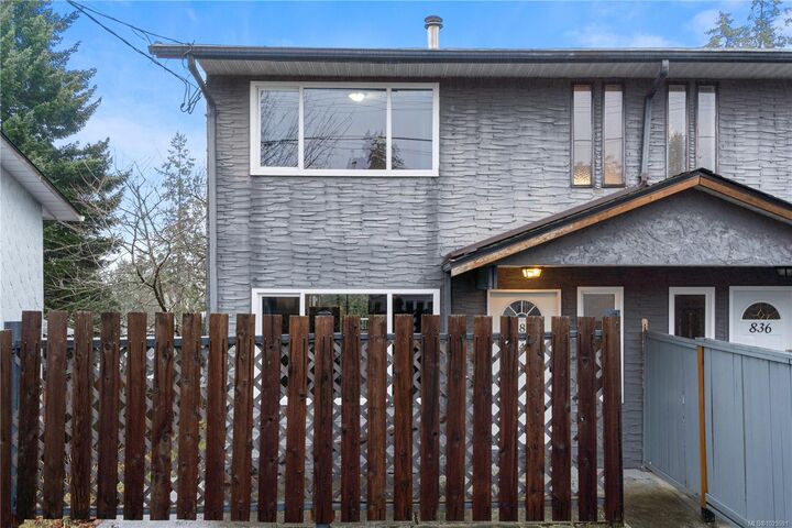 Property Photo: 834 Holly Hill Rd BC V9R 5T1