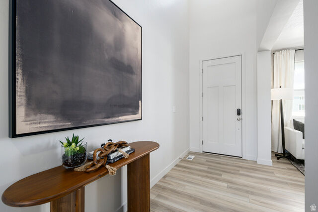 Property Photo:  2095 E Hummingbird Dr 4027  UT 84005 