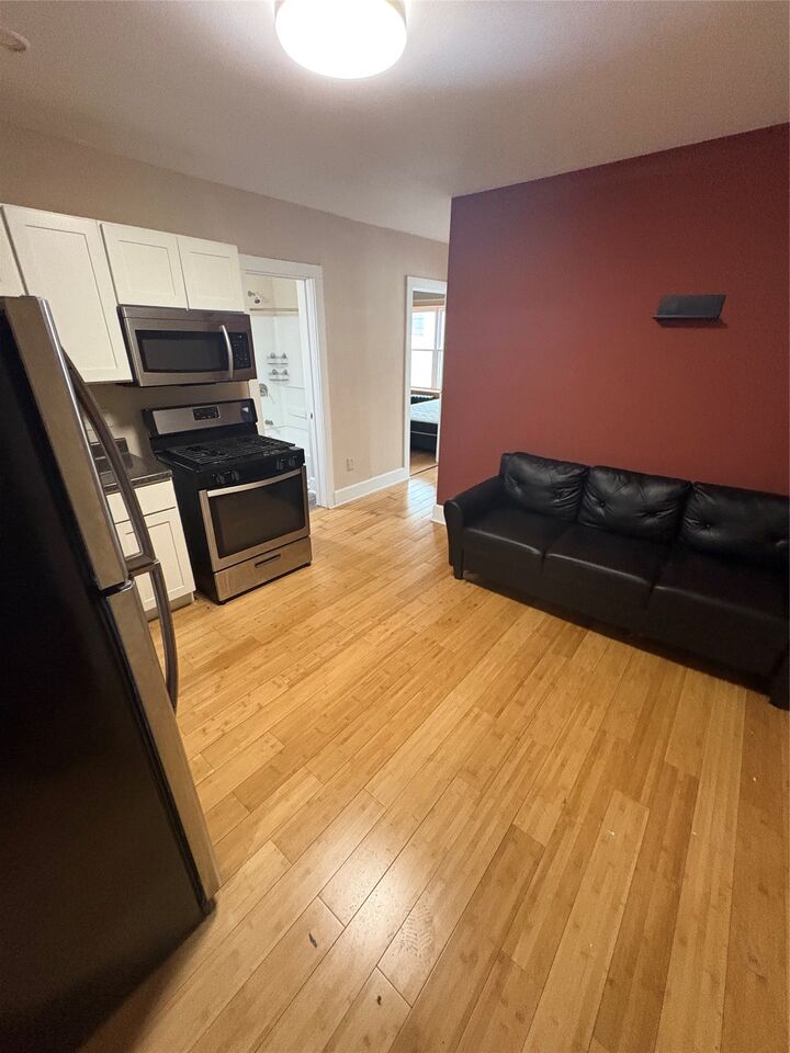 Property Photo:  198 Court Street 10  NY 13901 