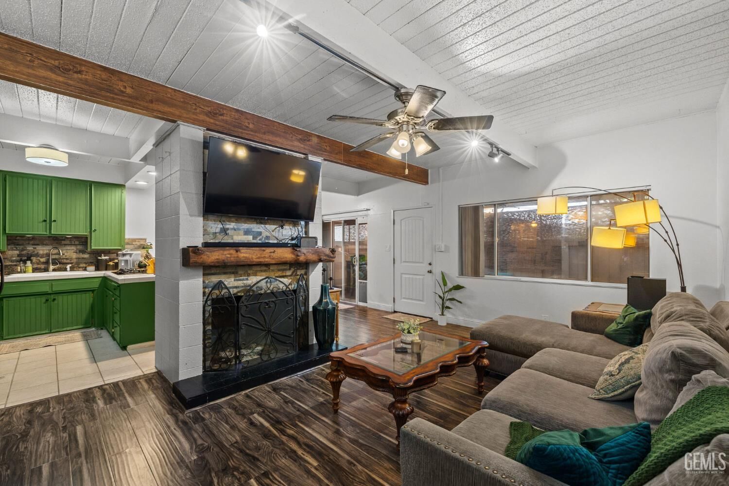 Property Photo:  3800 Stockdale Highway 8  CA 93309 