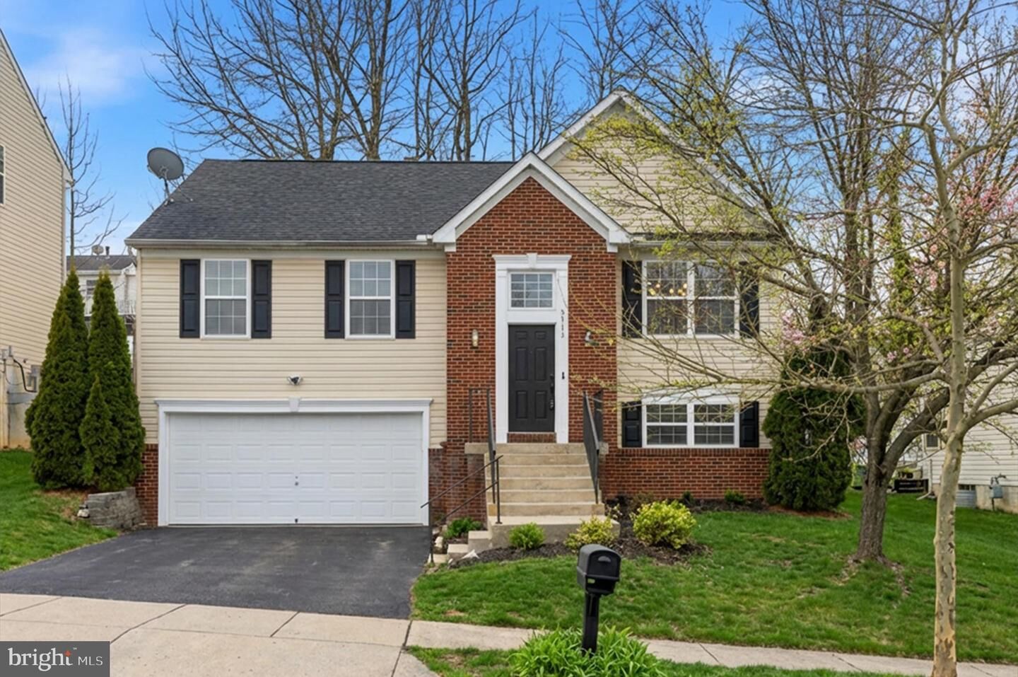 Property Photo:  1713 Gould Drive  MD 20747 
