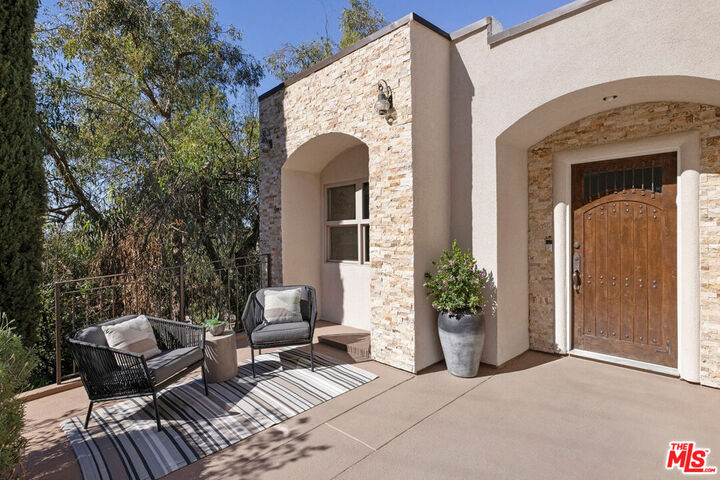 Property Photo:  1503 Nolden St  CA 90042 