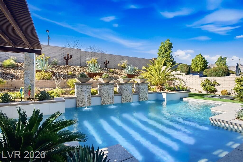 Property Photo:  93 Cantabria Coast Street  NV 89138 