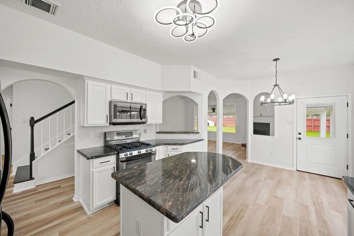 Property Photo: 8907 Aberdeen Park Drive TX 77095