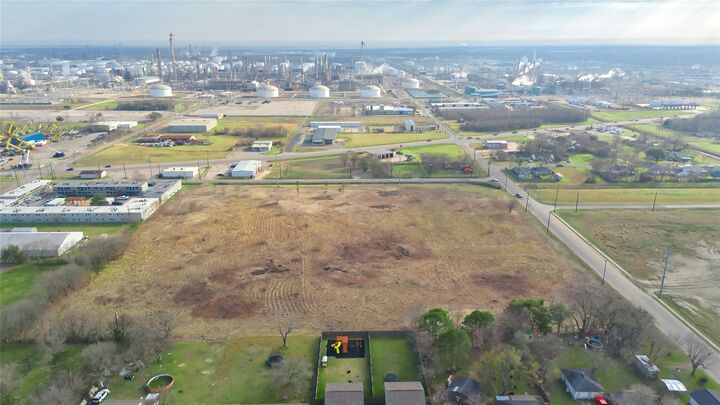 Property Photo:  0 31st Street N  TX 77590 