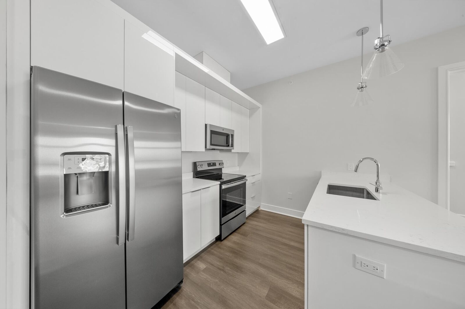 Property Photo:  121 34th St 506  NJ 07087-5902 