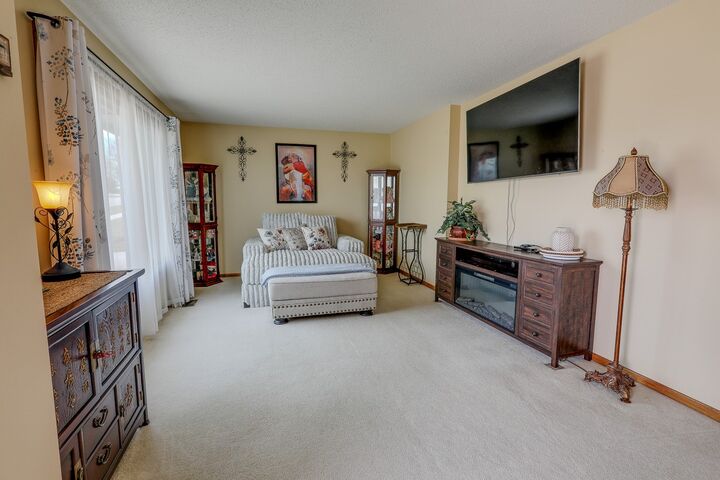 Property Photo:  1115 E 7th Street  IA 50219 