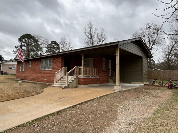 Property Photo:  702 Elaine  TX 75654 