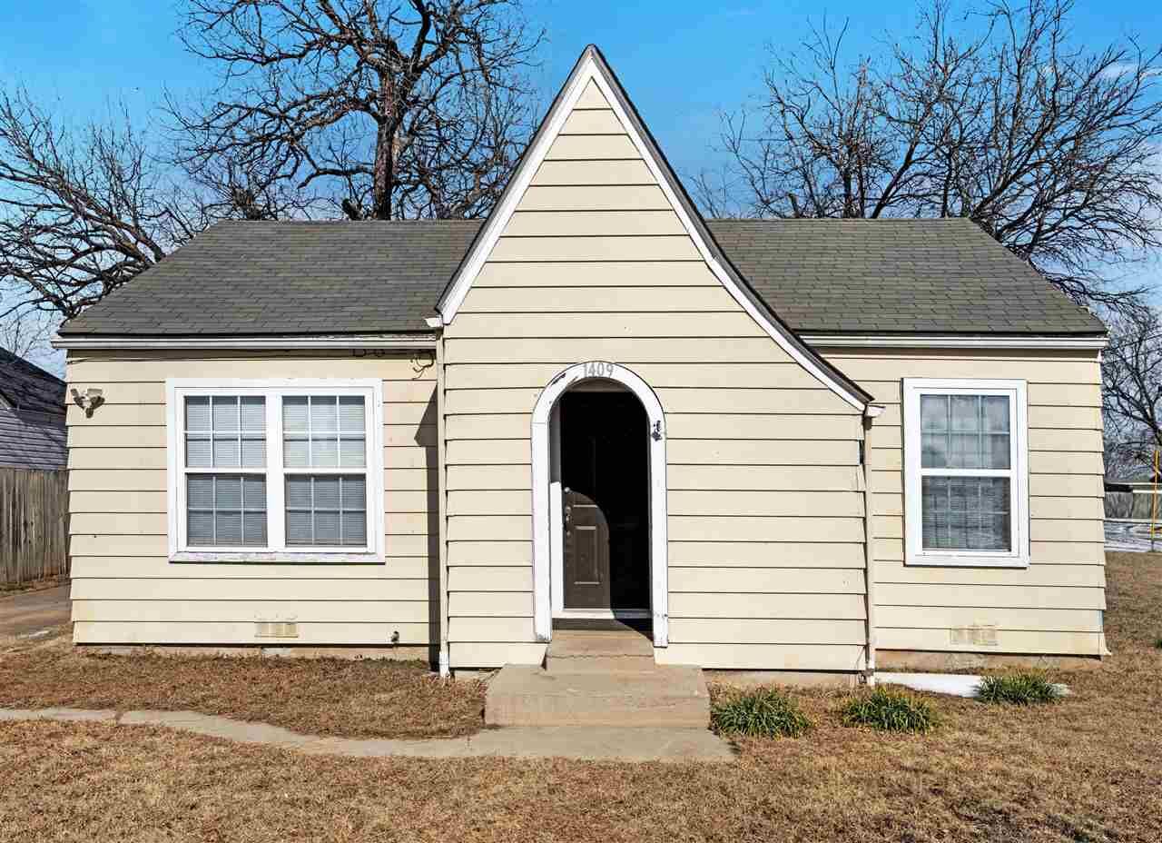 Property Photo:  1409 NW Arlington Ave  OK 73507 