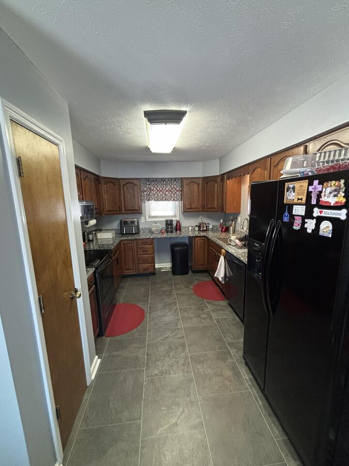 Property Photo:  15 Ashwood Court 15A 15B  KY 40601 