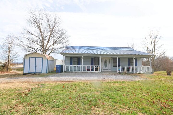 Property Photo:  218 Mangold Drive  KY 42544 