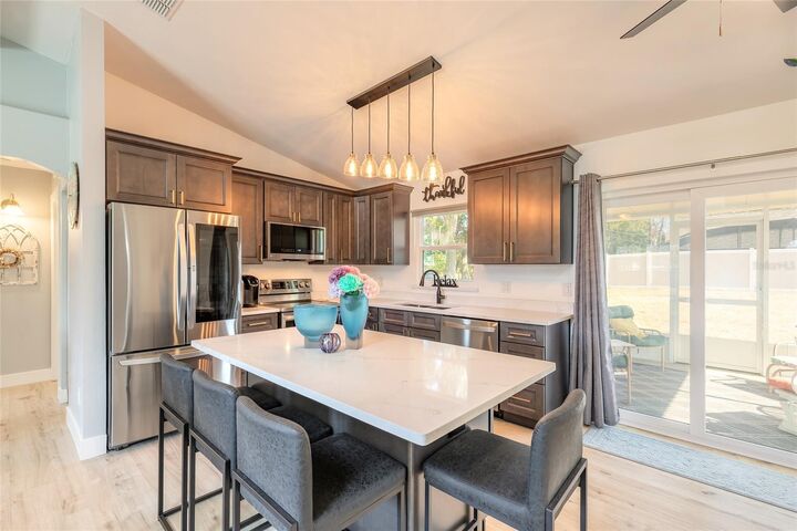 Property Photo:  2803 Kumquat Drive  FL 32141 