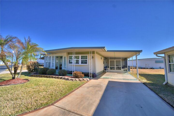 Property Photo:  112 Paradise Lane  FL 33823 