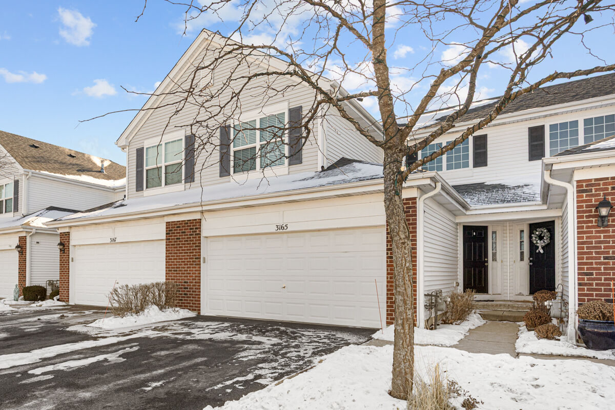 Property Photo:  3165 Shenandoah Lane  IL 60098 