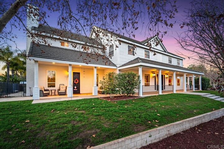 Property Photo:  38755 Via Vista Grande  CA 92562 