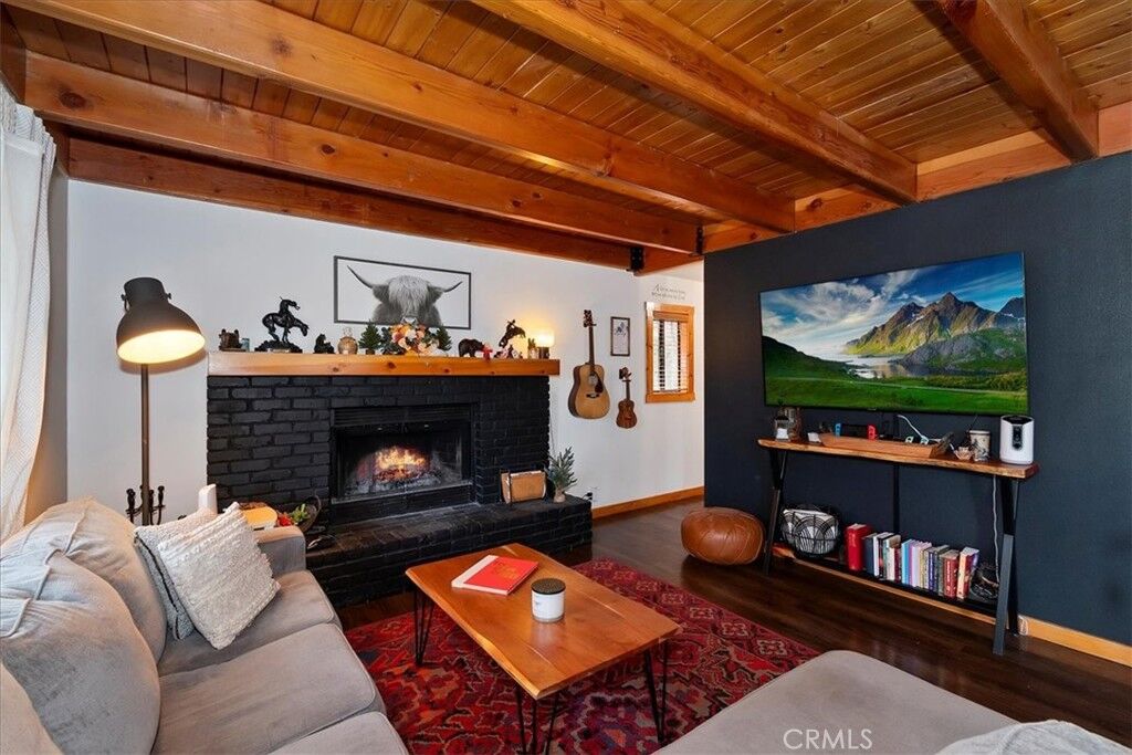 Property Photo: 804 Sierra Vista CA 92391