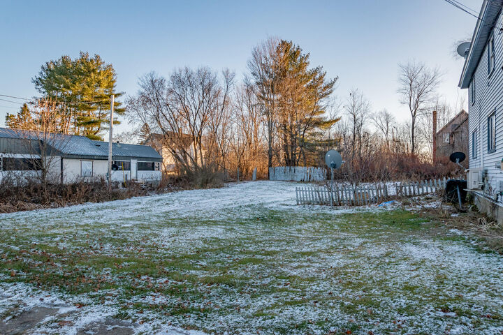 Property Photo:  41 2nd Street  ME 04463 