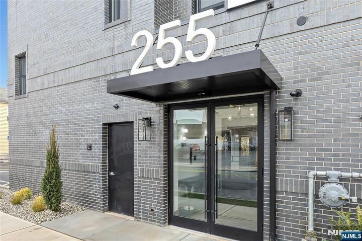 Property Photo:  255 Ridge Road 306  NJ 07071 