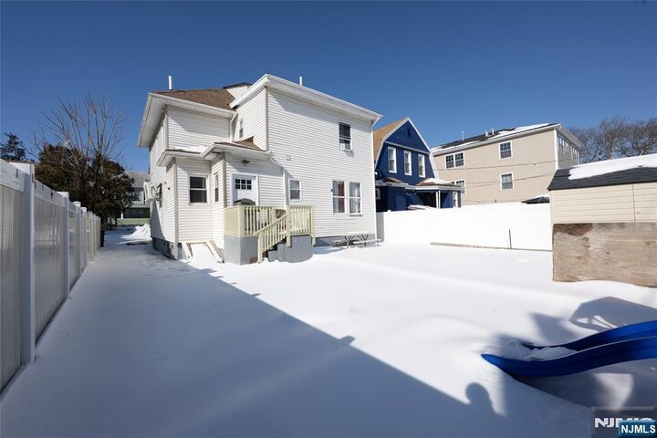 Property Photo:  32 Newfield Street  NJ 07017 