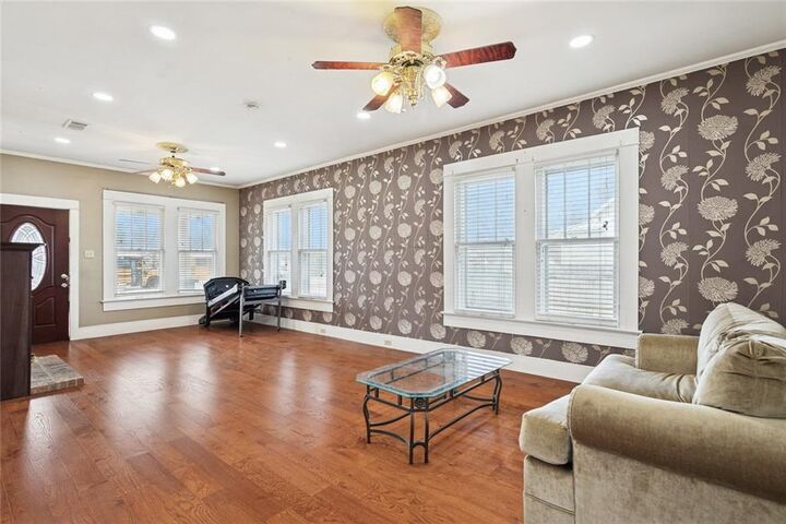 Property Photo:  206 S 3rd Street  LA 70454 